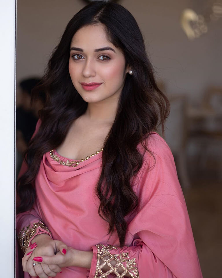 jannat zubair