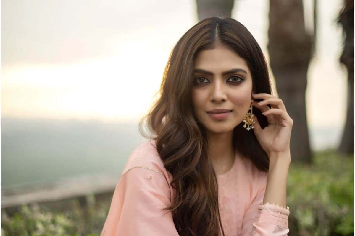 Malavika Mohanan Biography, Age, Height, Family, Boyfriend & More