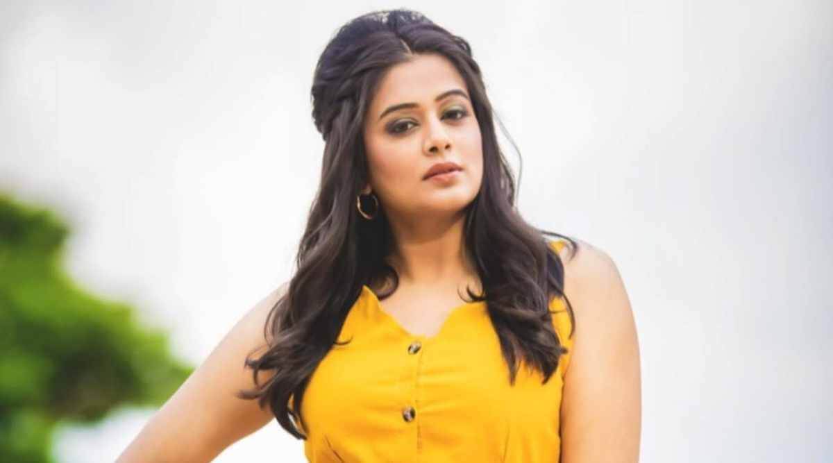 Priyamani Biography, Age, Husband, Boyfriend, Family & More