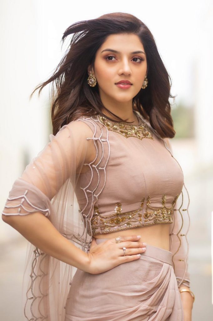 artist 37820 mehreen pirzada photos images 67275