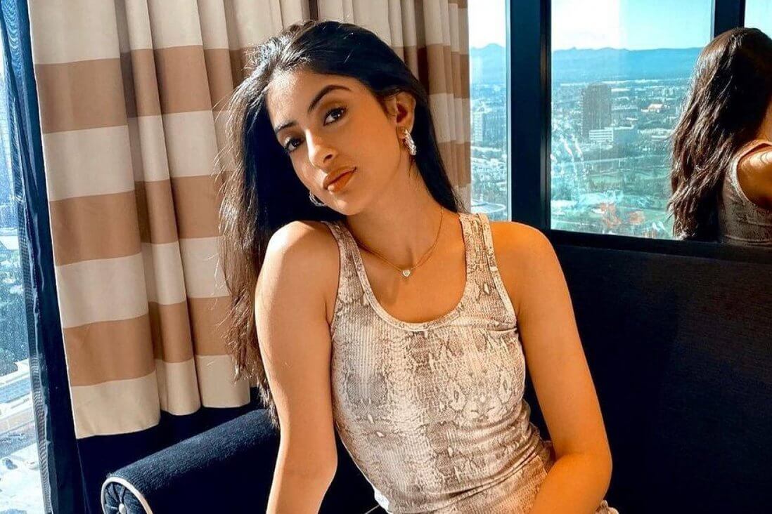 Navya Naveli Nanda Biography, Age, Boyfriend, Family, Facts and More