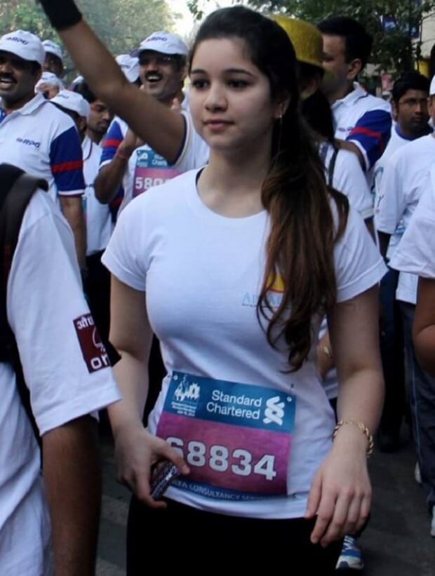 241 2413678 sachin tendulkar daughter sara