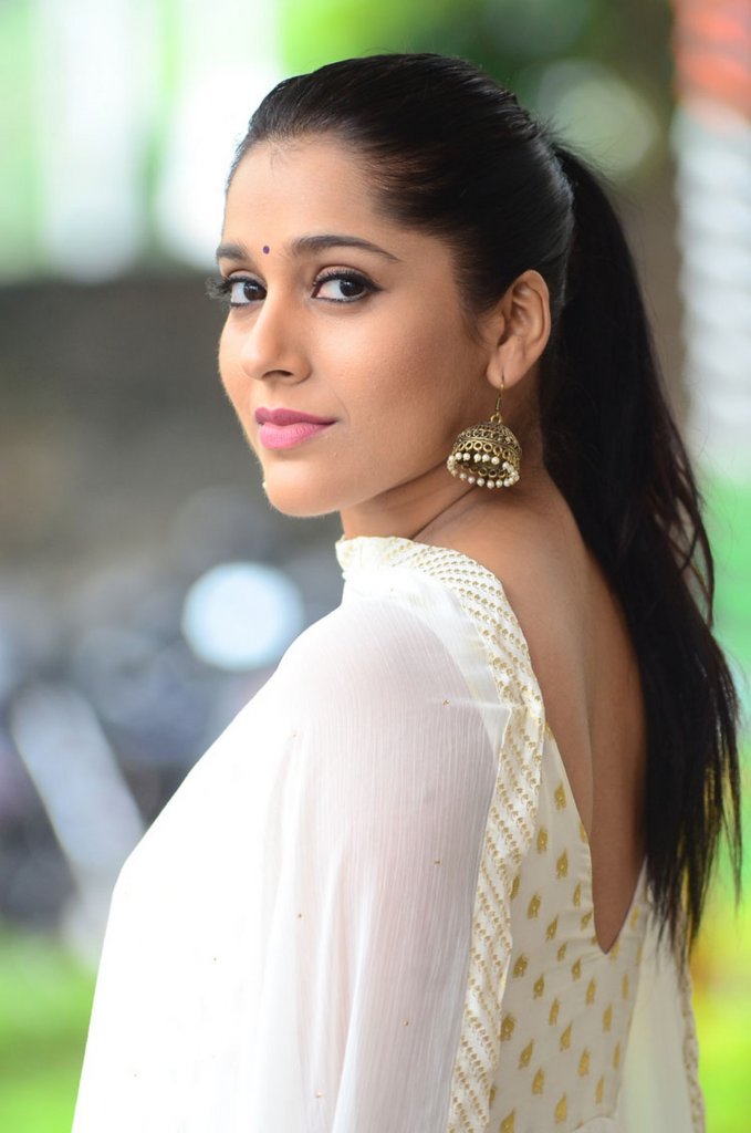 Rashmi Gautam New Photos 8