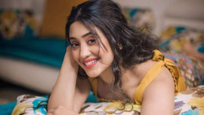 Shivangi Joshi Biography, Age, Boyfriend, Family, Facts and More