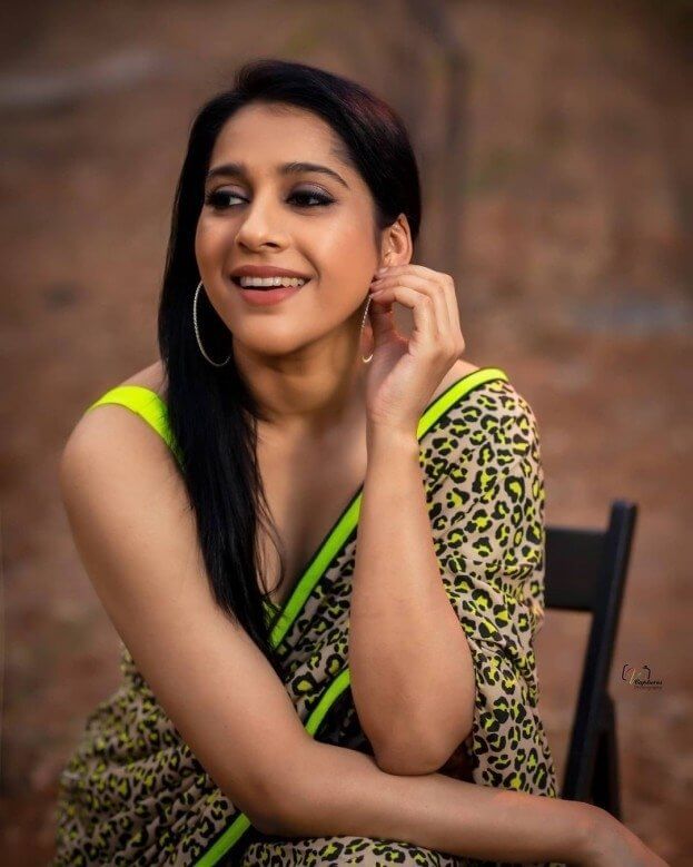 rashmi gautam stills photos pictures 280