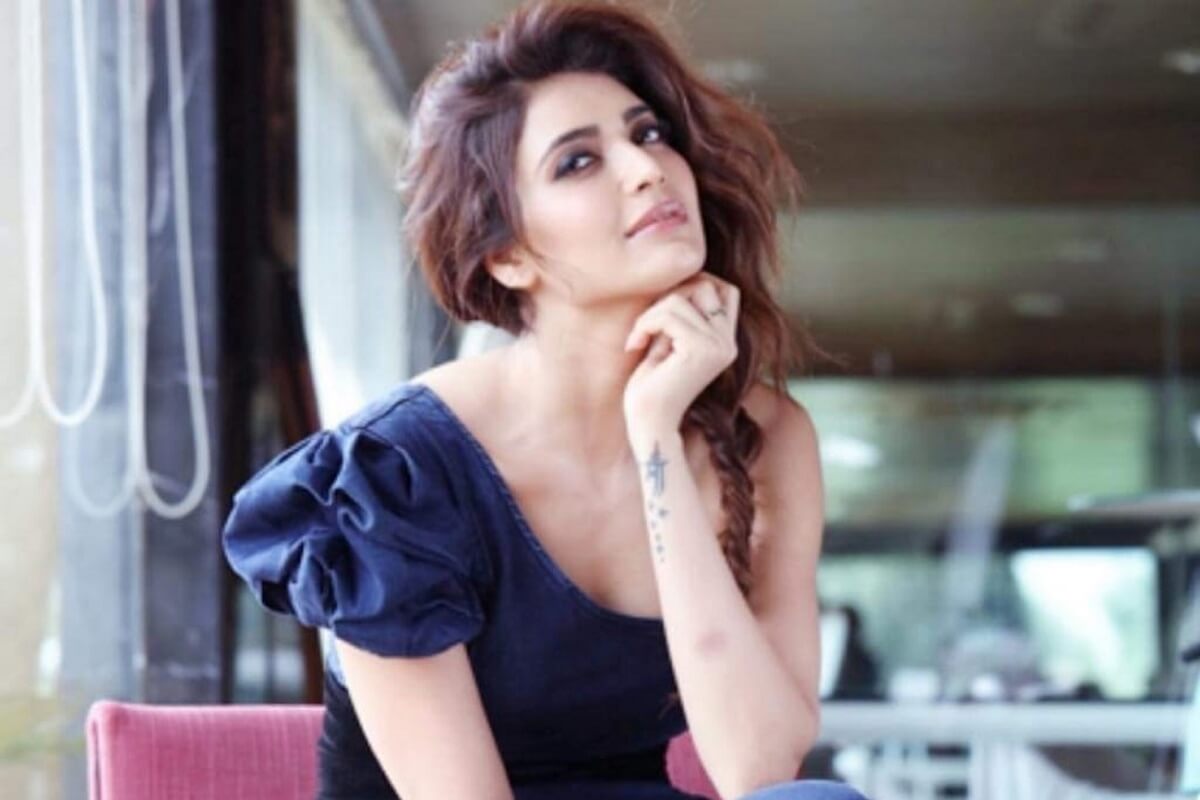 Karishma Tanna Biography, Boyfriend, Height, Weight, Age, Affairs & More