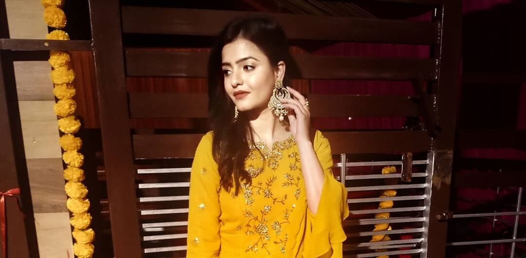 Simran Sharma Biography, Age, Height, Family, Boyfriend & More