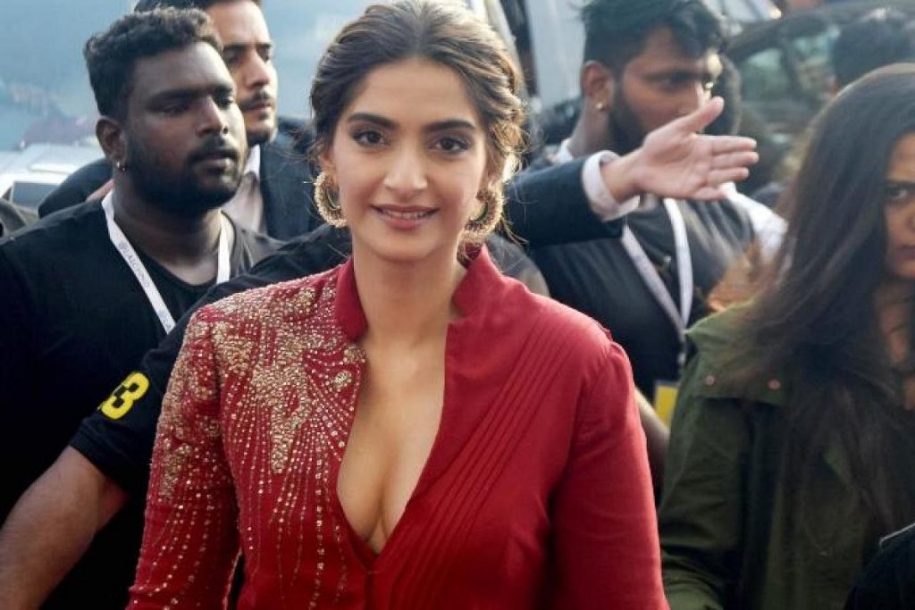 Sonam Kapoor EPS