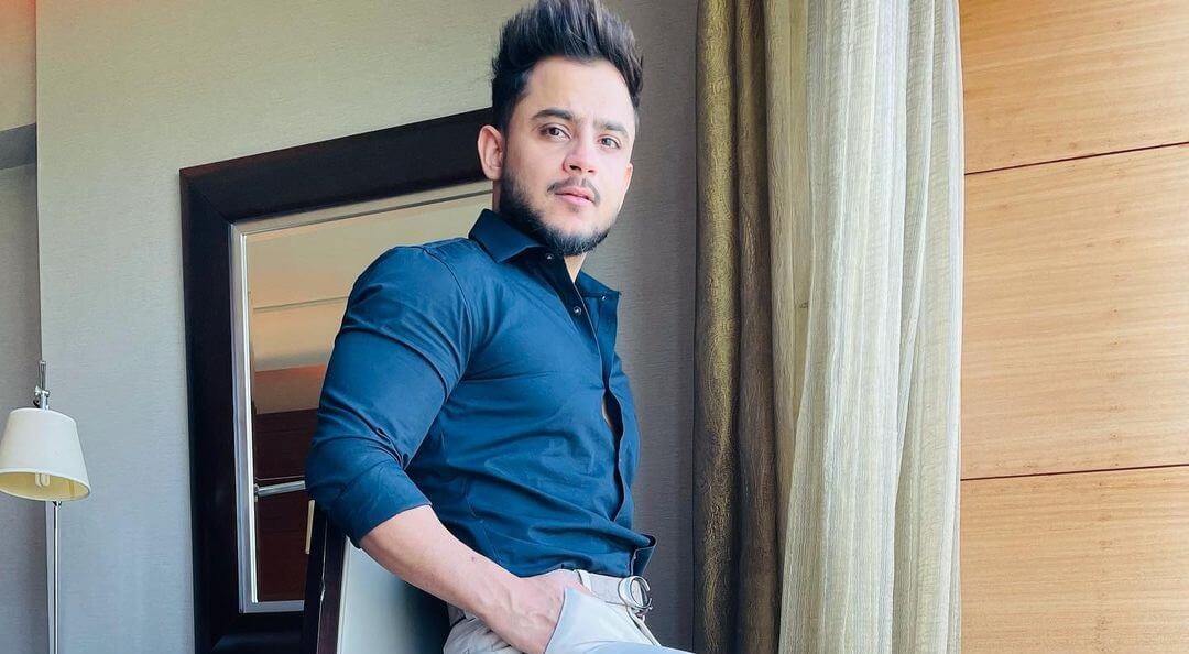 Millind Gaba Biography, Girlfriend, Height, Weight, Age, Income & More