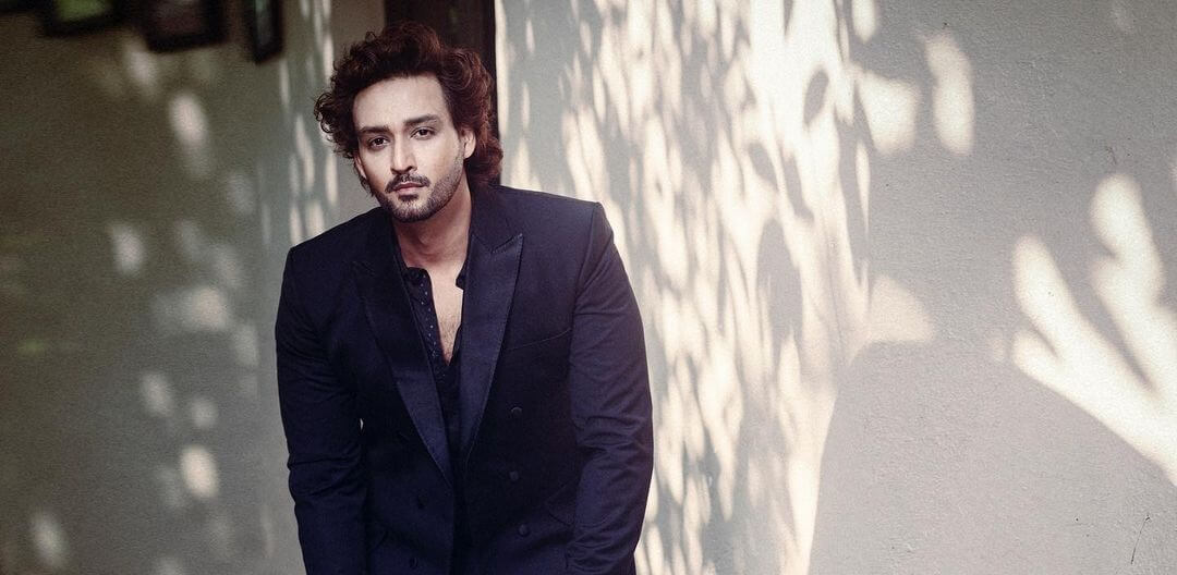 Sourabh Raaj Jain Biography, Girlfriend, Height, Weight, Age, Income & More