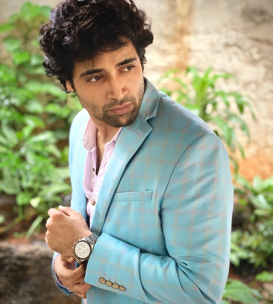 adivisesh 121118552 1529936080538920 5491595815204973663 n