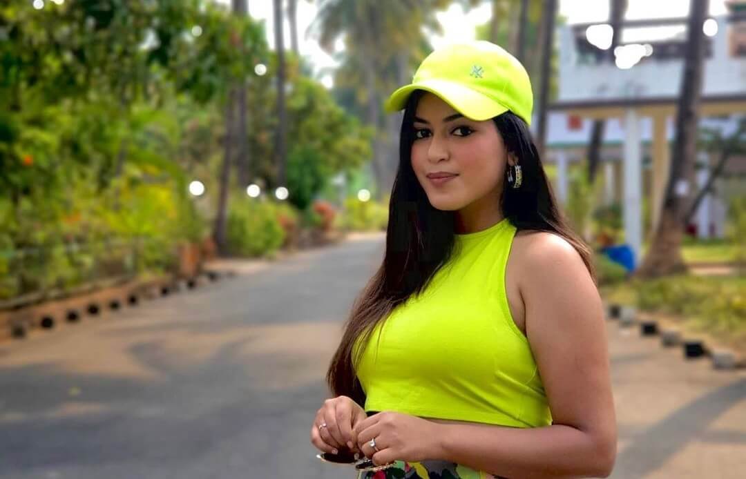 Radhika Chhabra Biography, Age, Boyfriend, Family, Facts, and More