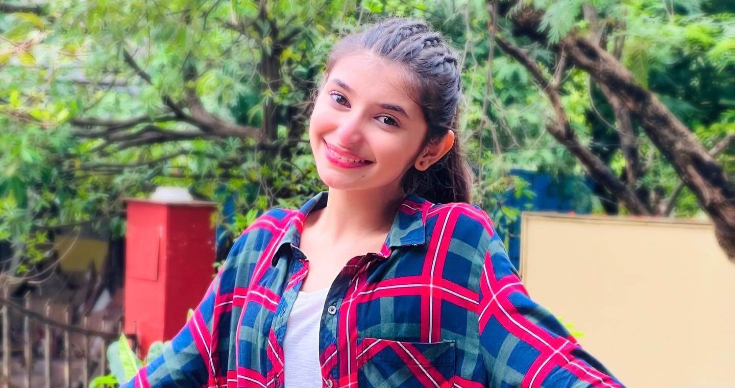 Vaishnavi Ganatra Biography, Age, Height, Family, Boyfriend & More